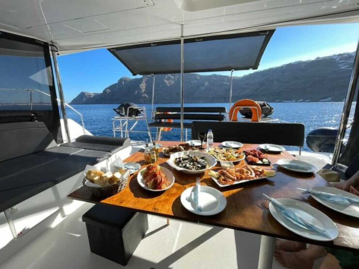 Santorini: Catamaran Cruise With Meal & Open Bar - Experience Highlights