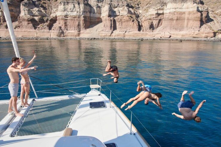 Santorini: Catamaran Day Trip With Snorkel, Meal, & Open Bar - Activity Details and Logistics