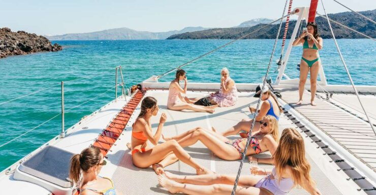 Santorini: Catamaran Tour With BBQ Dinner, Drinks, and Music - Duration and Availability of the Catamaran Tour