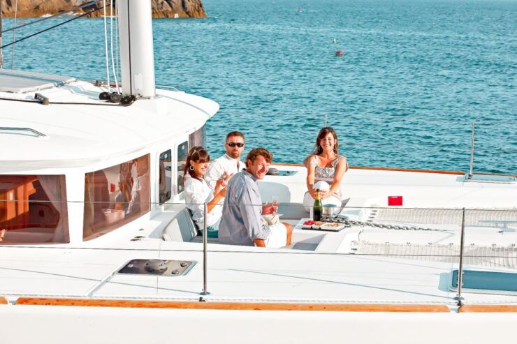Santorini: Catamaran Tour With BBQ Meal and Unlimited Drinks - Experience Highlights