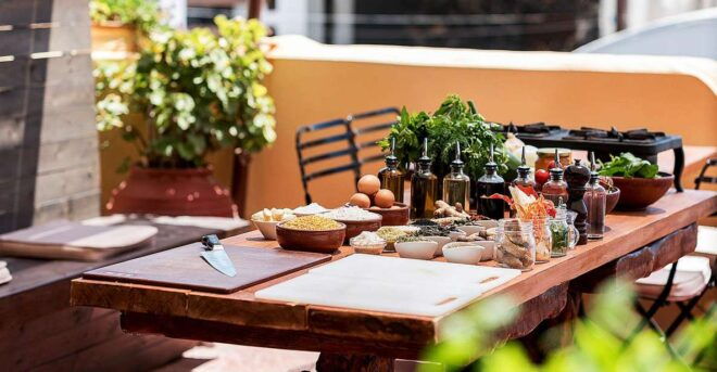 Santorini Cooking Class With Wine Tasting & Lunch - Delight in a Delicious Lunch