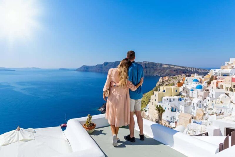 Santorini Couple Photography: Timeless Moments last forever - The Experience: What to Expect from Santorini Couple Photography