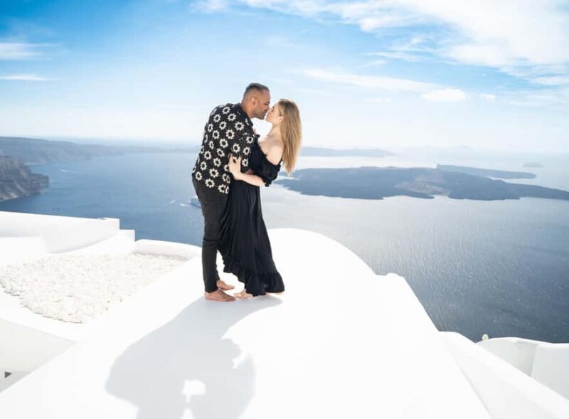 Santorini Couple Photoshooting - Good To Know