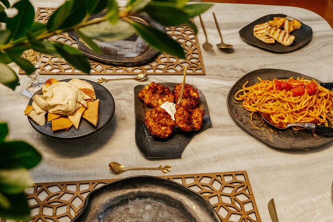 Santorini Dinner Class With Margarita in Athens - Start Time and Duration