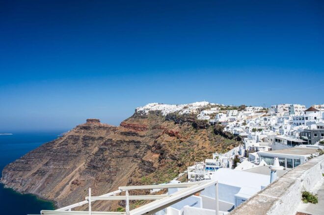 Santorini: Discover the Beauty of Fira by Foot. - Key Stops in Fira
