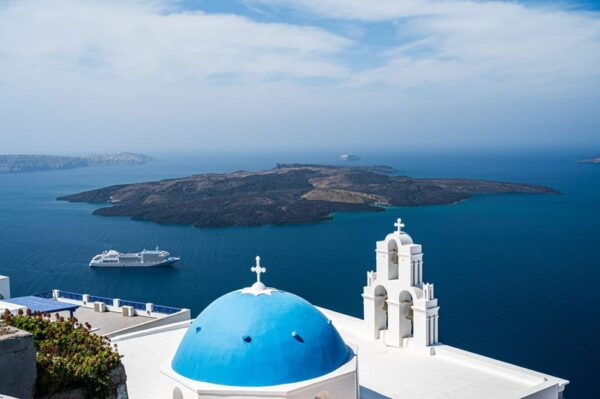 Santorini: Discover the Beauty of Fira by Foot. - Important Information for Travelers