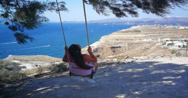 Santorini: Family-Friendly Private Tour - Beach Facilities and Activities