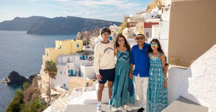 Santorini Family Photoshoot (Oia Village) - Booking Information