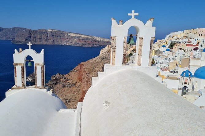 Santorini First-Time Guests Private Tour Sightseeing, Excavetions & Wine Testing - Tour Inclusions and Amenities