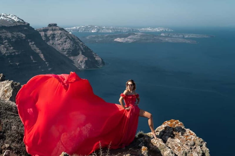 Santorini: Flying Dress Photoshoot - Logistics and Practical Tips