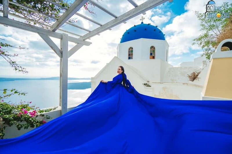 Santorini: Flying Dress Photoshoot with Edited Photos - Good To Know