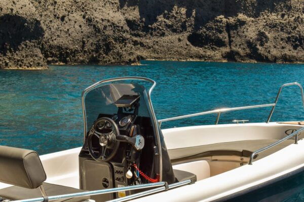 Santorini: Full-Day Licence-Free Boat Rental With 30/50hp - Itinerary Overview