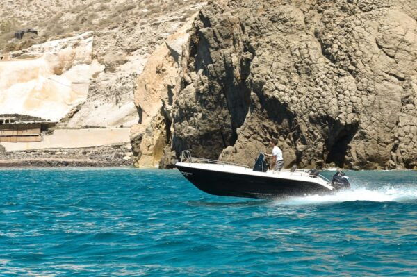 Santorini: Full-Day Licence-Free Motorboat Rental - Included Equipment