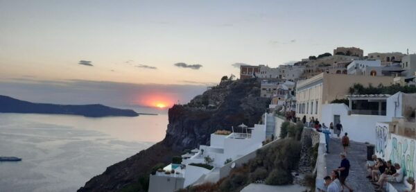 Santorini: Full-Day Private Tour With a Luxury Minibus - The Sum Up