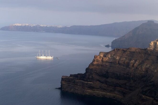 Santorini: Full-Day Small Group Tour - Itinerary Overview