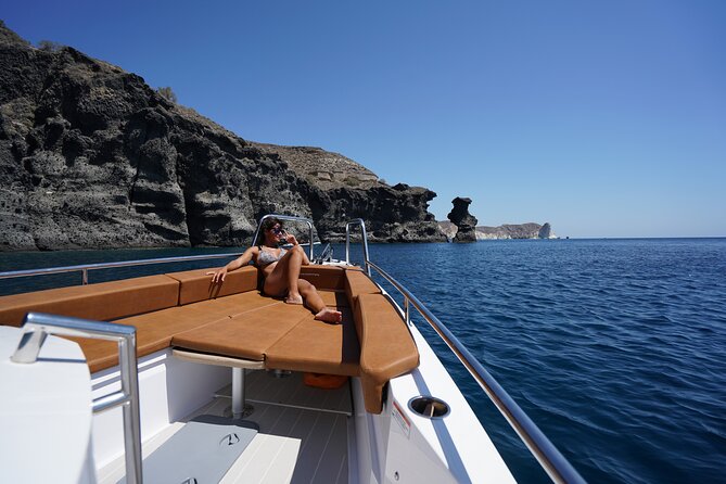 Santorini Half Day Motorcruiser Private Cruise Incl. Meal,Drinks &Free Transport - Traveler Reviews