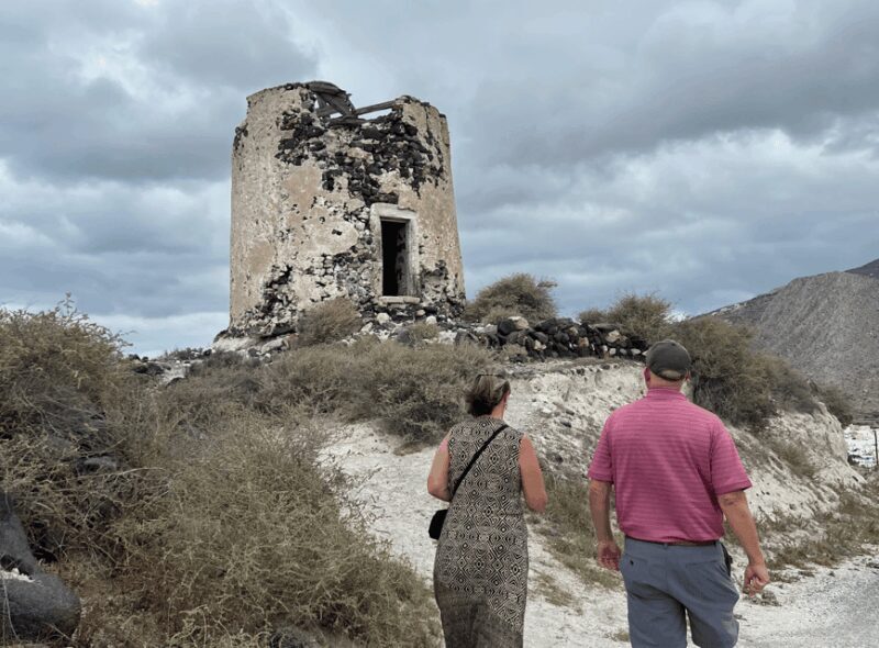 Santorini: Half-Day Must-Sees in a Small Group Tour - The Sum Up: Who’s This Tour Best For?