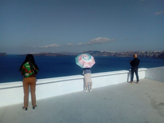 Santorini: Half-Day Private Sightseeing Tour - Visit Oia Village