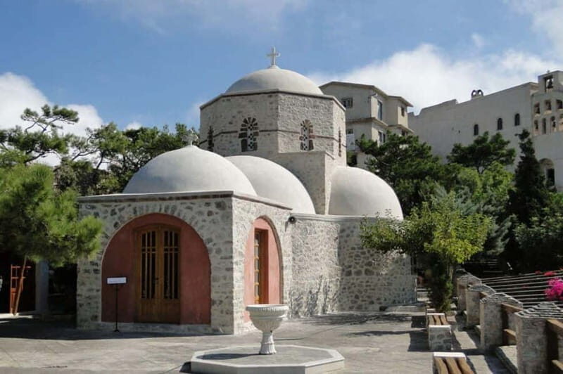 Santorini Half Day Tour 4 hours - Authenticity & Experience