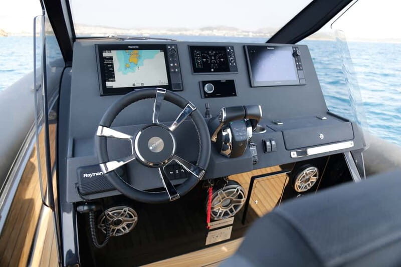 Santorini: High-Speed Cruise on a Sleek, Modern Yacht - Who Will Love This Tour?