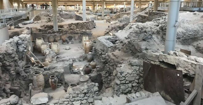 Santorini Highlights and Ancient Akrotiri Private Tour - Experience Description