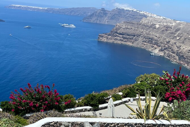 Santorini Highlights: Private Sightseeing Tour in Santorini - Itinerary