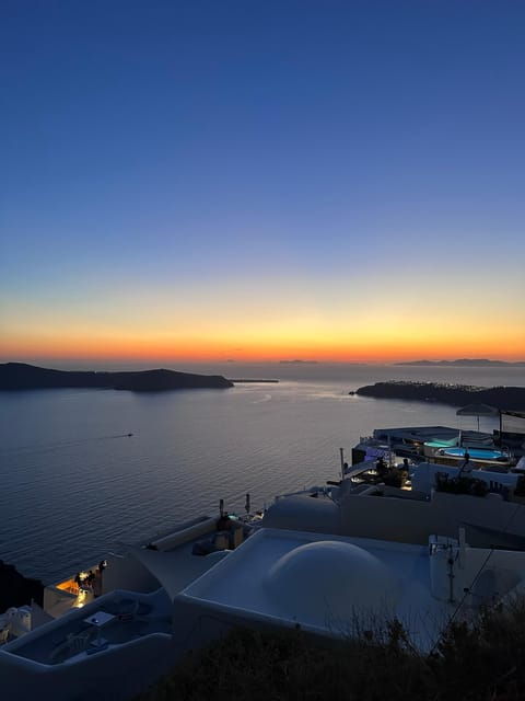 Santorini : Highlights Private Tour With Wine Tasting - Good To Know