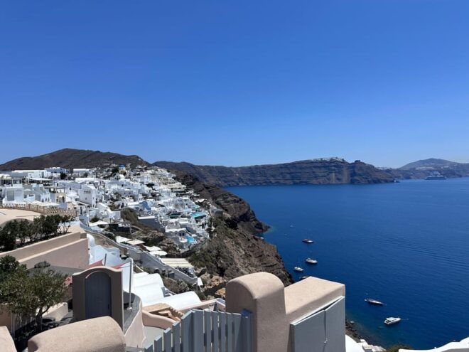Santorini : Highlights Private Tour With Wine Tasting - Transportation Details