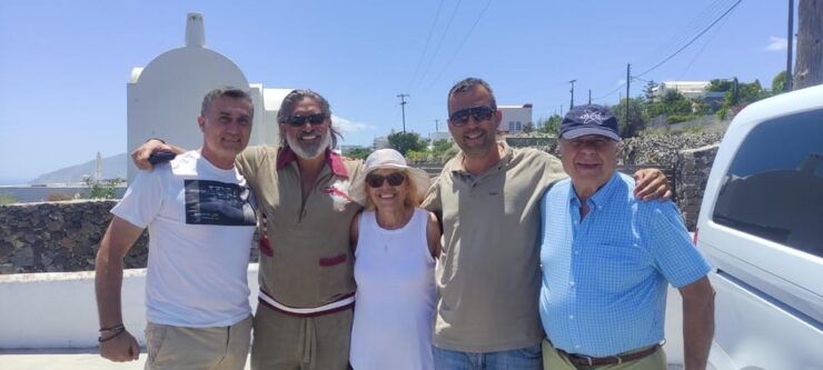 SANTORINI HIGHLIGHTS TOUR - Including Wine Tasting - Good To Know