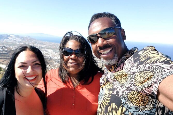 Santorini in a Day: Essential Highlights Tour - Practical Considerations and Tips
