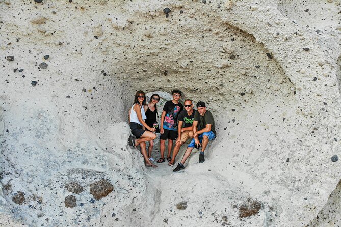 Santorini: Insta Photography Tour - Famous Blue-Domed Churches