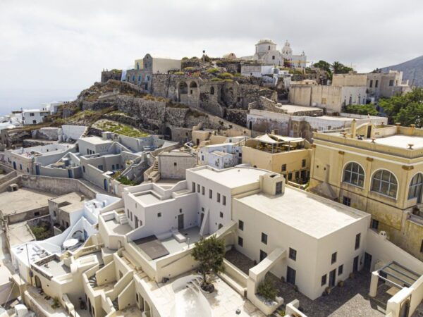 Santorini: Instagram Highlights Tour With a Photographer - Experience Santorinis Beauty