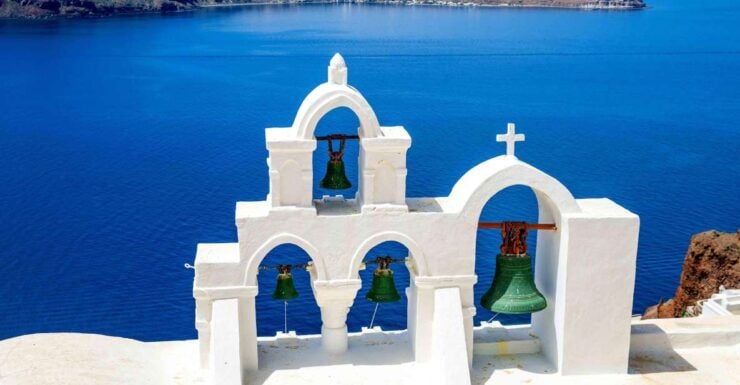 Santorini Island: Guided Tour From Heraklion Crete - Highlights and Features