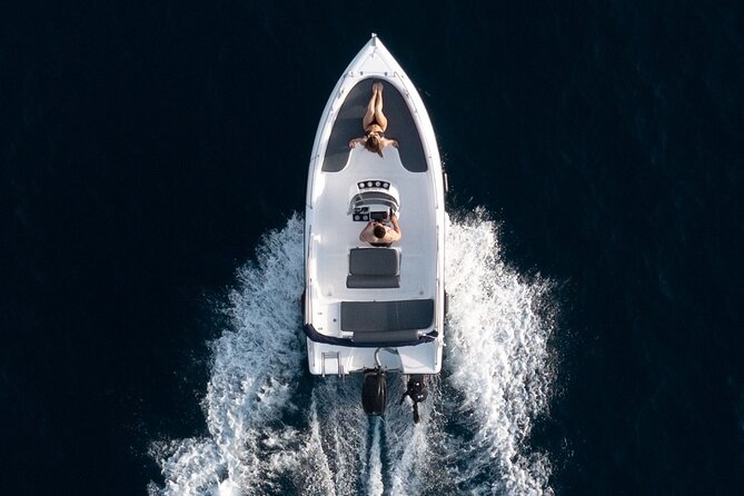 Santorini License-Free Boat Rental: Be a Captain for a Day - Activity Ends at Meeting Point