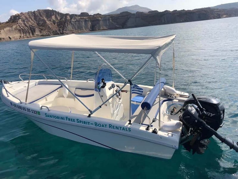 Santorini: License-Free Boat Rental with Ice, Water, & Fruit - Good To Know