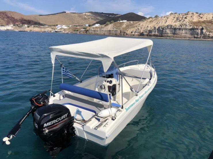 Santorini: License-Free Boat Rental With Ice, Water, & Fruit - Experience Highlights