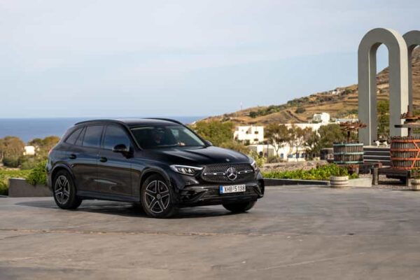 Santorini: Luxurious VIP Transfers Airport & Port - Why Choose Santorini Transfers
