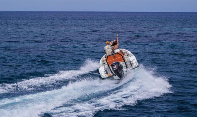 Santorini: Luxury Boat Rental With License - Restrictions