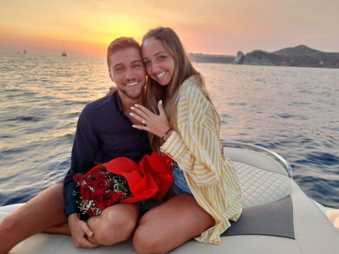 Santorini: Luxury Private Speedboat With Food and Drinks - Important Notes
