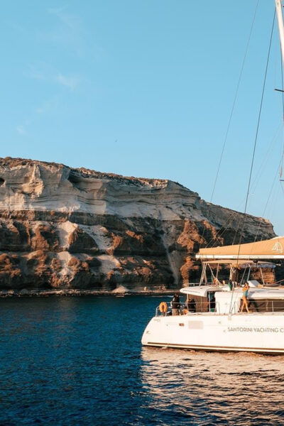 Santorini: Luxury Sunset Cruise With Dinner, Bbq, and Drinks - Tips for Your Cruise