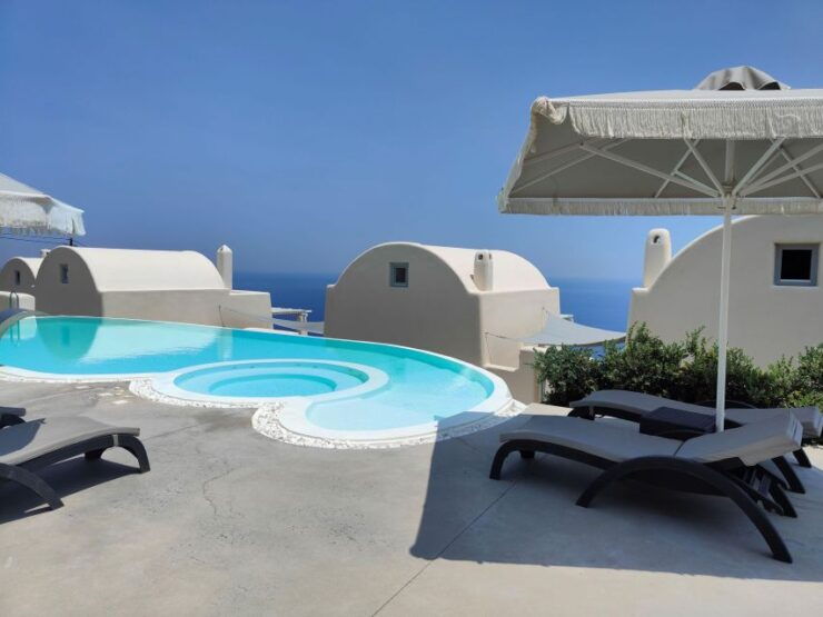 Santorini: Massage Rituals, Pool & Gym Access, Wine & Fruits - Pricing and Duration