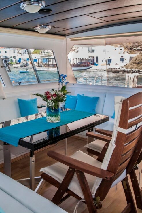 Santorini: Motor Yacht Day Cruise With 5-Course Lunch - Good To Know