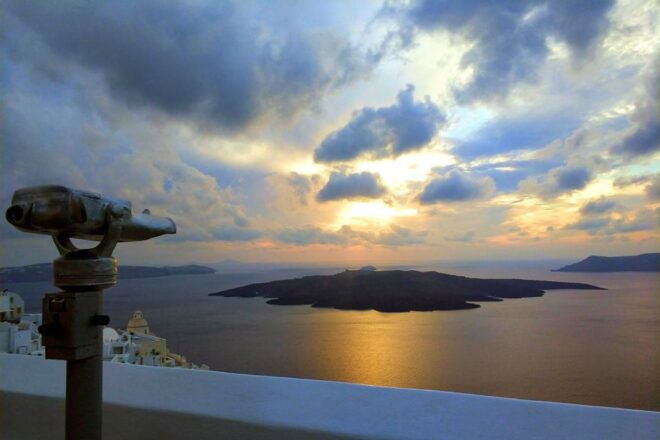 Santorini: Must-See Highlights Private Sightseeing Tour - Highlights of the Tour