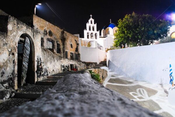 Santorini: Oia Cultural Highlights Sunset Walking Tour - Frequently Asked Questions