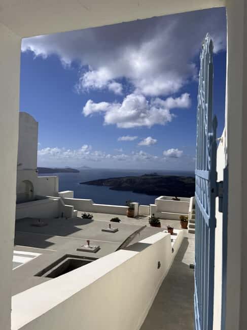 Santorini: Oia, Firsotefani, Megalochori, & Perivolos Tour - Good To Know