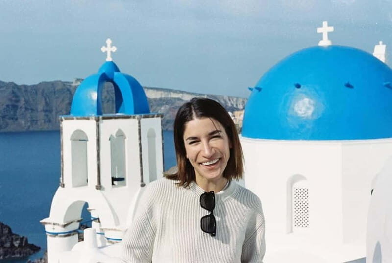 Santorini: Oia Sunrise Walking Tour with Local Guide - Discovering the Charm of Santorini’s Oia Sunrise Walking Tour