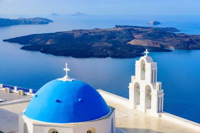 Santorini: Oia & Three Bells 4-hour Private Custom Tour - Beach Stop Details