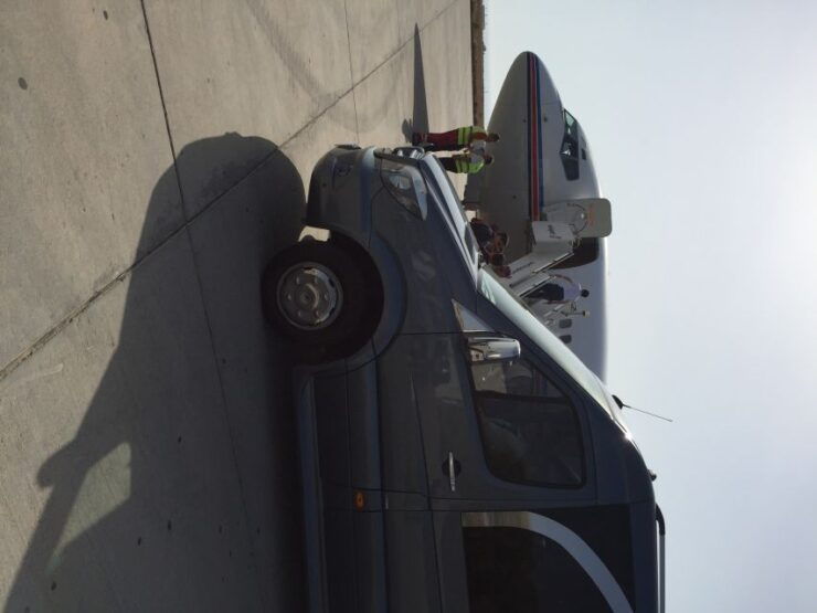 Santorini: One-Way Transfer To/From the Port or Airport - Transfer Details