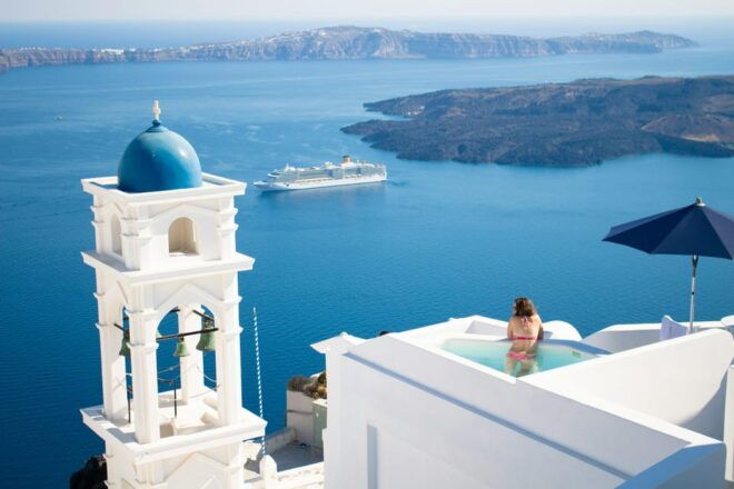 Santorini Panorama: 3-Hour Private Walking Tour - Participant Restrictions