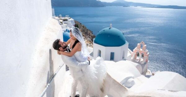 Santorini Photoshoot With Blue Domes & Caldera View - Tips for a Successful Photoshoot